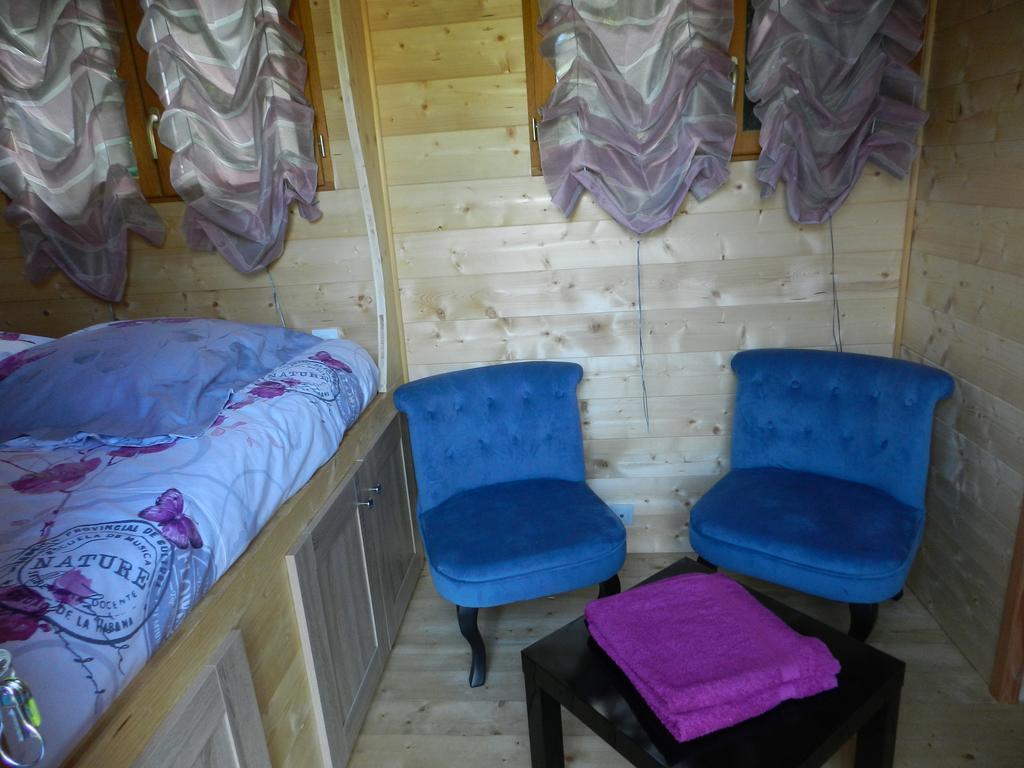 B&B Le Danica Dordives Екстер'єр фото